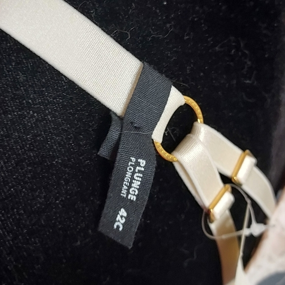 Aerie 42C Real Good White/Cream 01/22 Pushup Bra Plunge - Picture 7 of 15